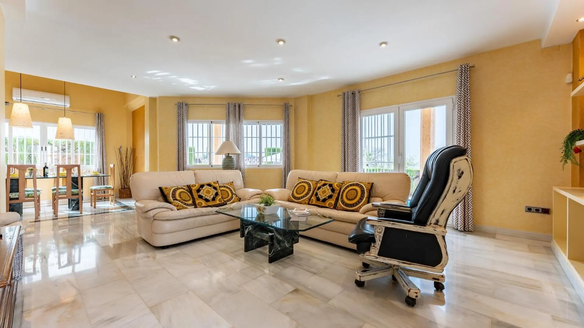 Malagasuite Villa פואנטה דה פיידרה